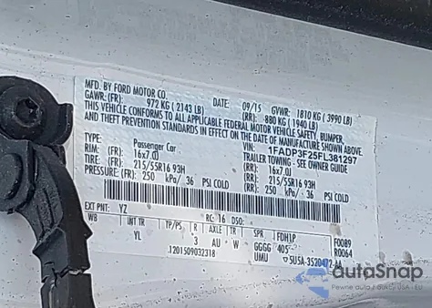 2015 Ford Focus Se z USA, uszkodzony, nr VIN 1FADP3F25FL381297